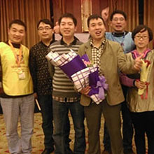 ��֯�Ŷ���չ�